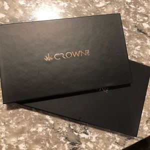 Crown Pro Makeup Palette